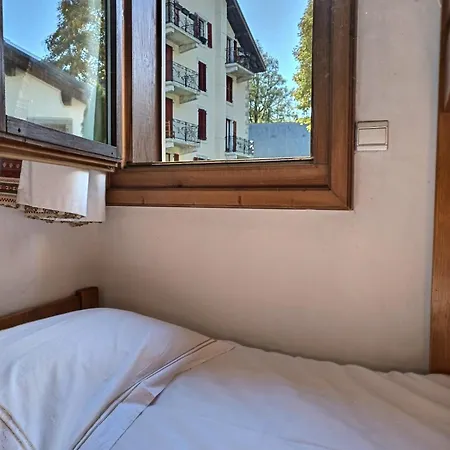 Au Coeur De - La Ginabelle, Calme Avec Piscine, Sauna & Garage Apartament *
