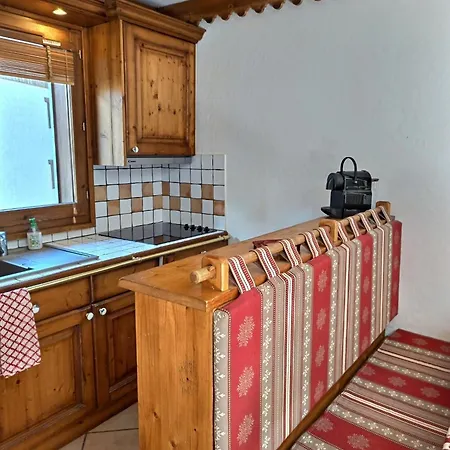 Apartament Au Coeur De - La Ginabelle, Calme Avec Piscine, Sauna & Garage