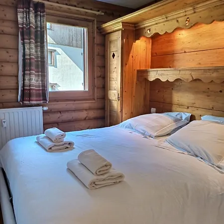 Apartament Au Coeur De - La Ginabelle, Calme Avec Piscine, Sauna & Garage Chamonix