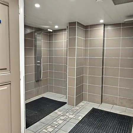 아파트 Au Coeur De - La Ginabelle, Calme Avec Piscine, Sauna & Garage *